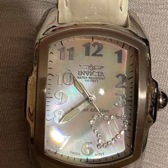 Watch Bundle - Picture 4 of 7